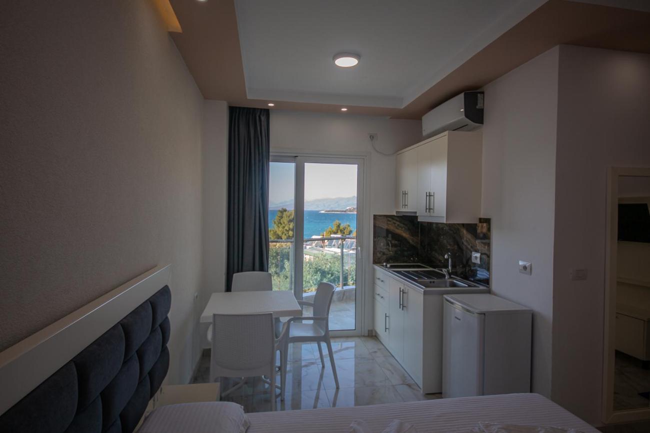 Hotel Landi Ksamil Exterior photo