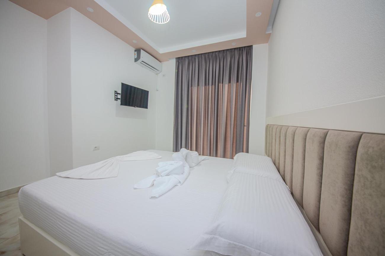 Hotel Landi Ksamil Exterior photo